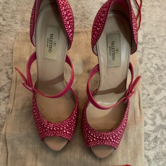 Valentino Swarovski Pink Heels - Picture 2 of 4
